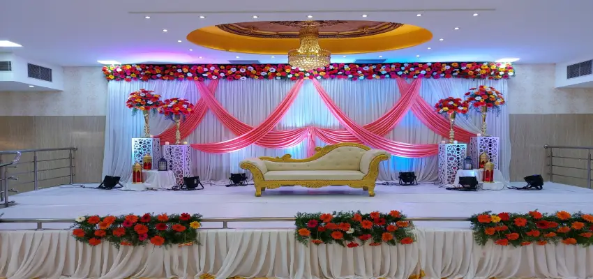 Decorate a Wedding Stage